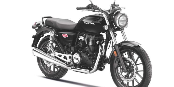 Presenta Honda tres motocicletas en la Semana de la Moto