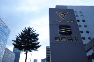 CUPRA Garage Santa Fe (3)