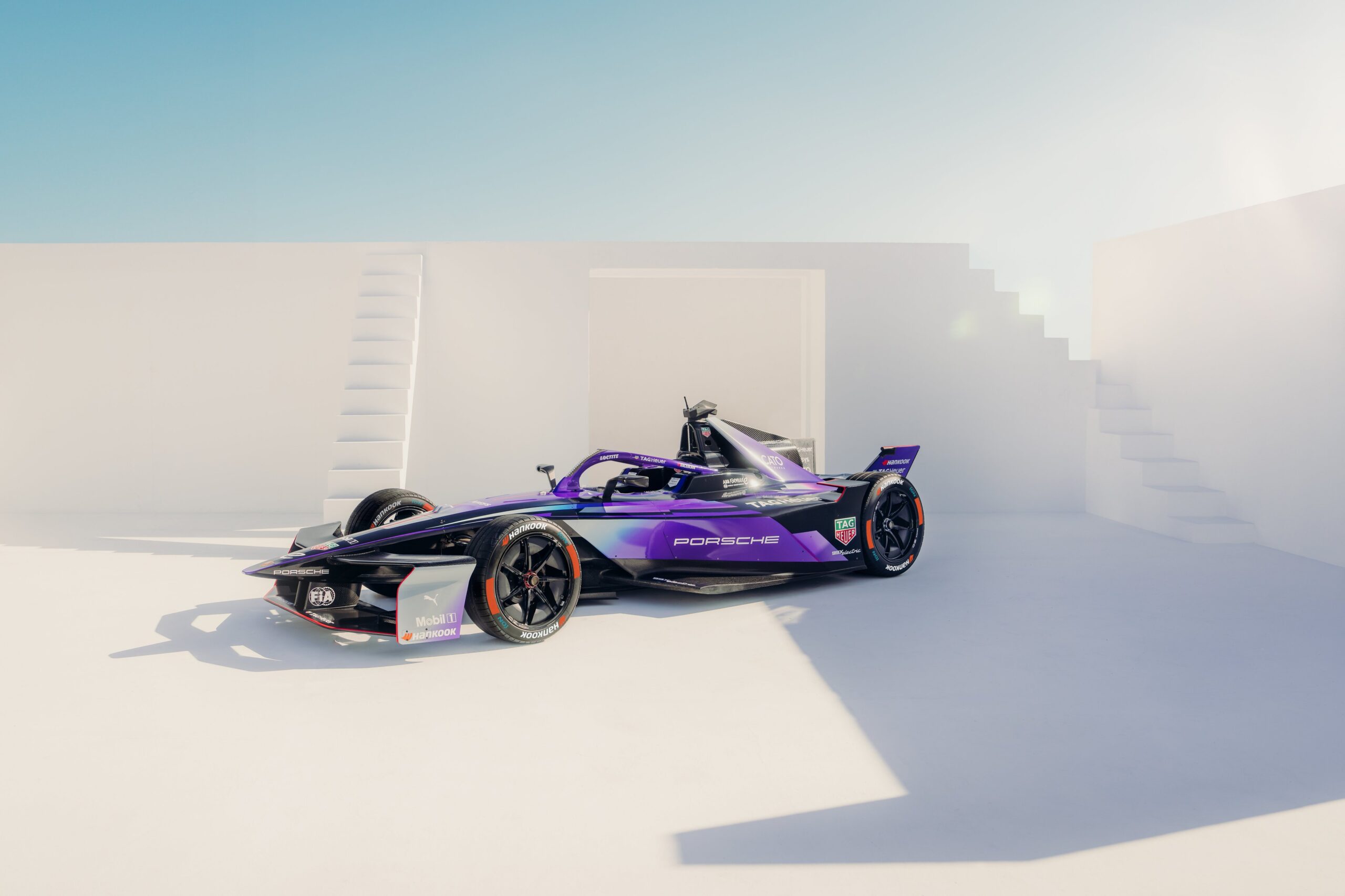 M24_6558_a3_rgb