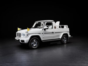 Papst Franziskus erhält erstes elektrisches „Papamobil“ von Mercedes-BenzPope Francis receives first electric “Popemobile” from Mercedes-Benz