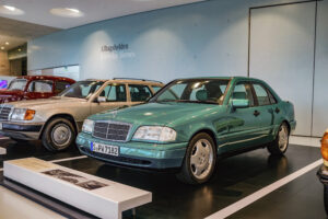 Individualität mit designo: Der C 280 „Sport“ im Mercedes-Benz MuseumIndividuality with designo: The C 280 “Sport” in the Mercedes-Benz Museum