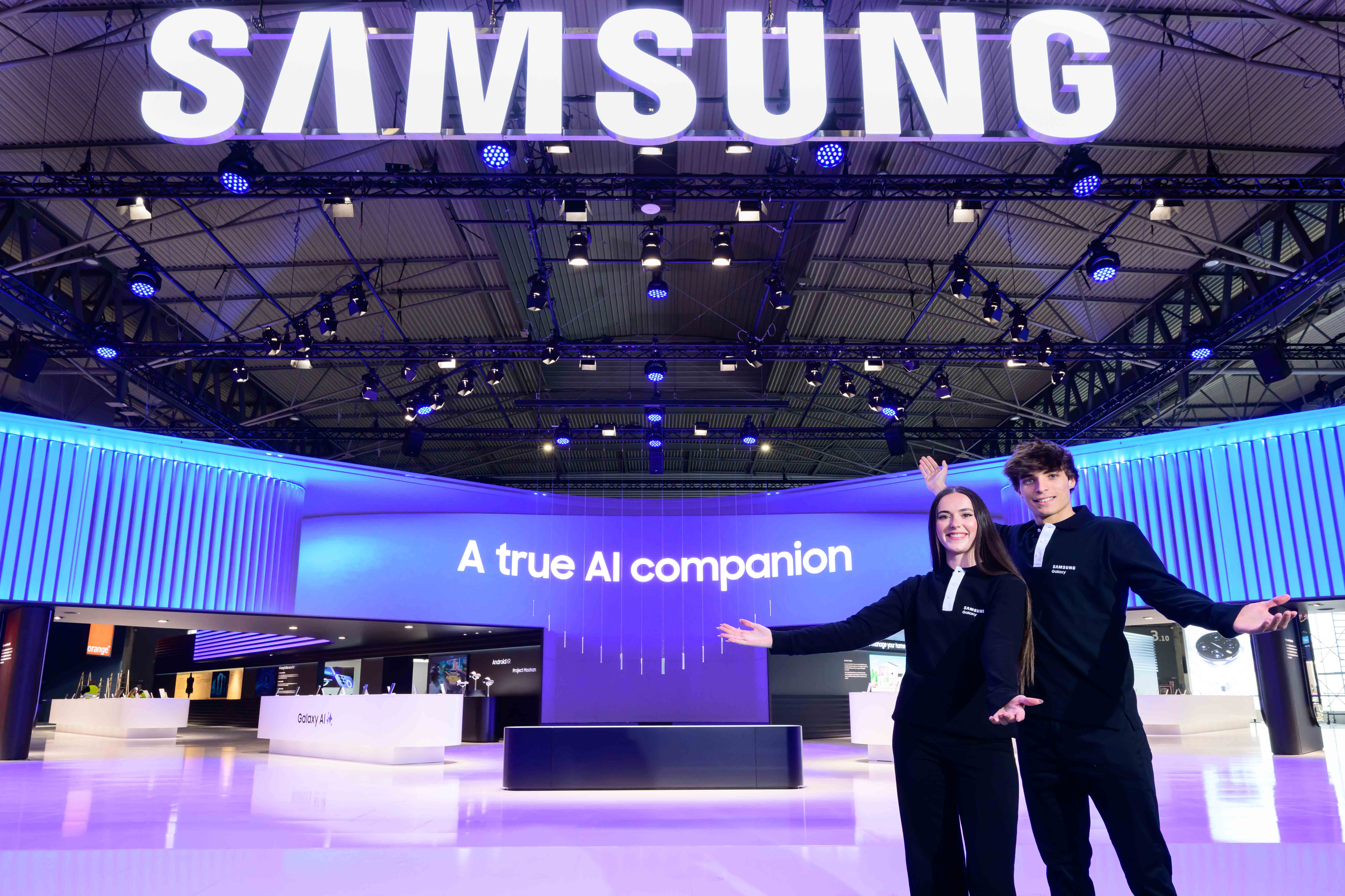 Samsung-Mobile-Network-MWC-2025-Galaxy-S25-Edge-Project-Moohan-AI_dl2