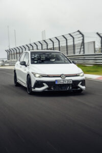 Volkswagen Golf GTI EDITION 50