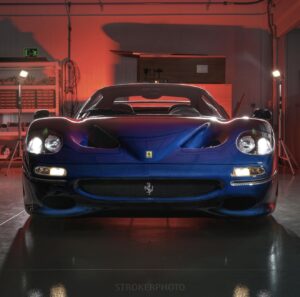 Don Huayra suma a su garaje un Ferrari F50, único en el mundo