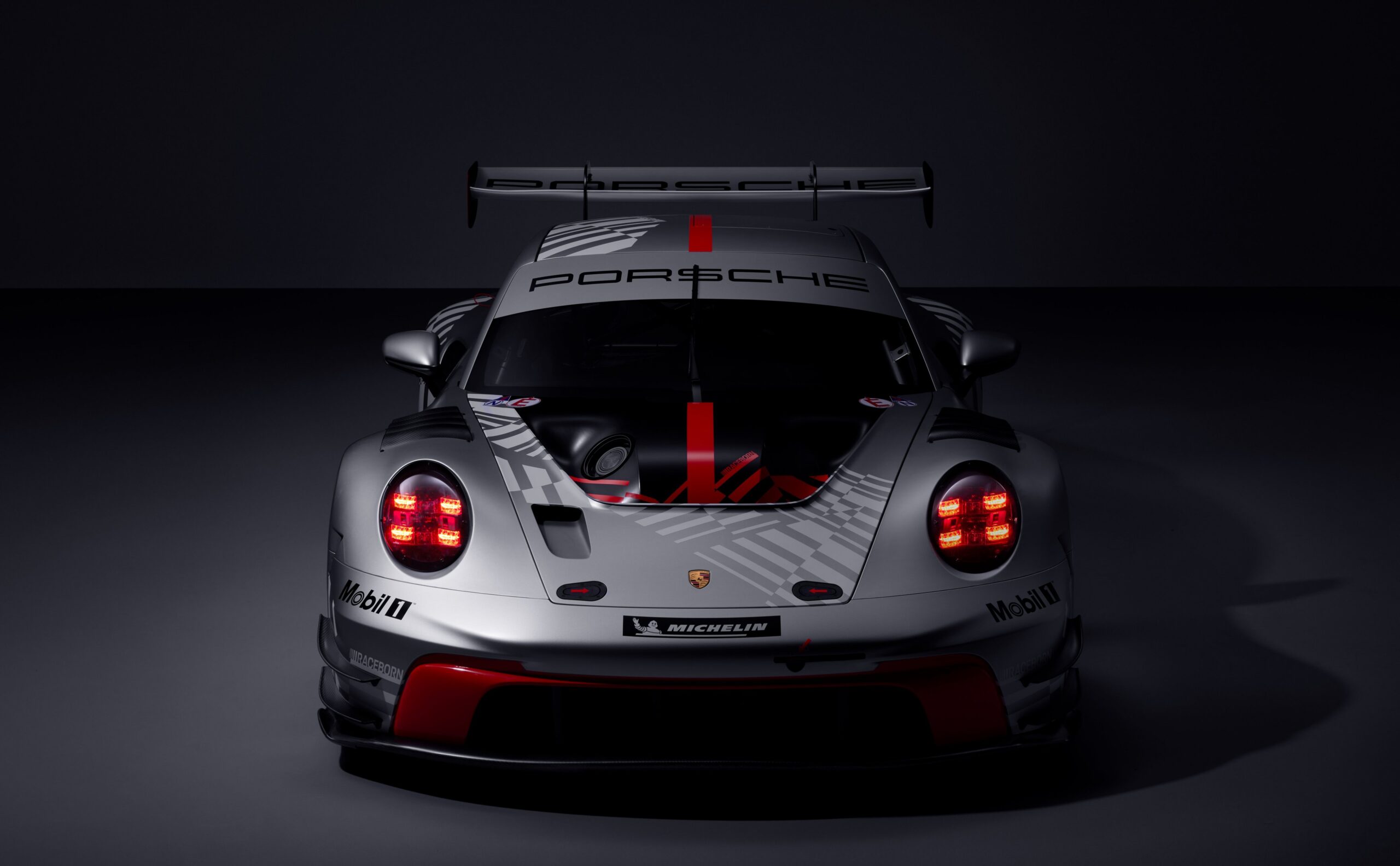 M25_3566_Porsche 911 GT3 R (Año modelo 2026)