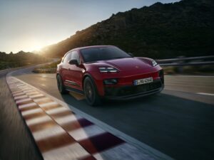 Macan GTS (9)