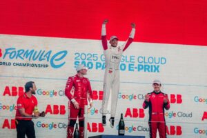 BP_E-Prix de Sao Paulo Dennis gana con el Porsche 99X Electric de Andretti
