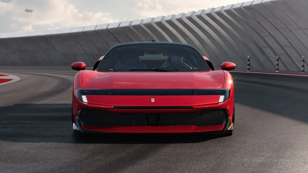 68c0047729f80700201922ae-849_testarossa_16x9_03