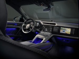 S25_1203_El Cayenne Electric muestra el interior Porsche del futuro