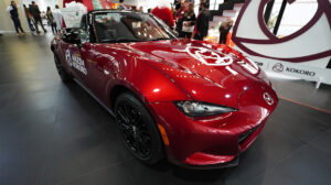 mazda-santa-project-mx5-rojo-navidad-v1-01