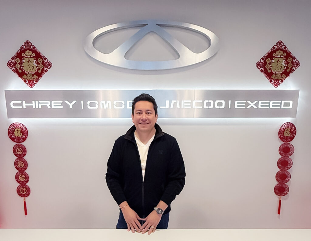 Luis de Mendieta Horizontal