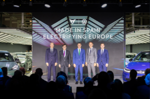 La planta de SEAT & CUPRA en Martorell inicia la producción del CUPRA Raval y del Volkswagen ID. Polo para liderar una nueva era de la movilidad en Europa