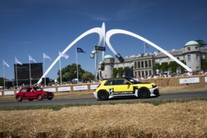 Original-23772-fos26-thursday-pm-renault-moment-38-scaled