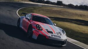 Nuevo Porsche 911 Challenge un verdadero coche de competición
