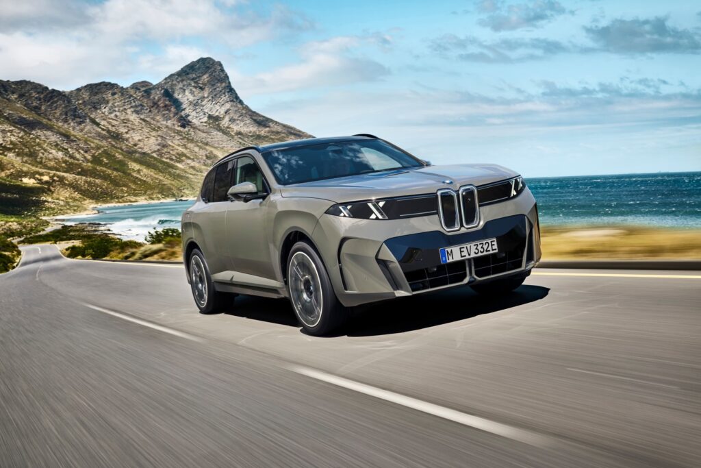 P90645967_lowRes_bmw-ix5-60-xdrive-06 (1)